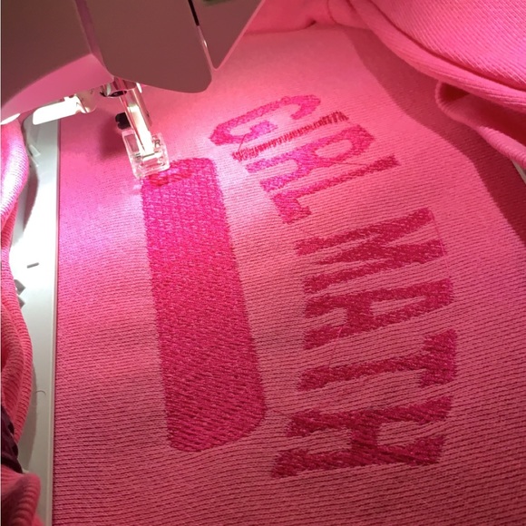 Girl math university embroidered crewneck - Picture 3 of 4